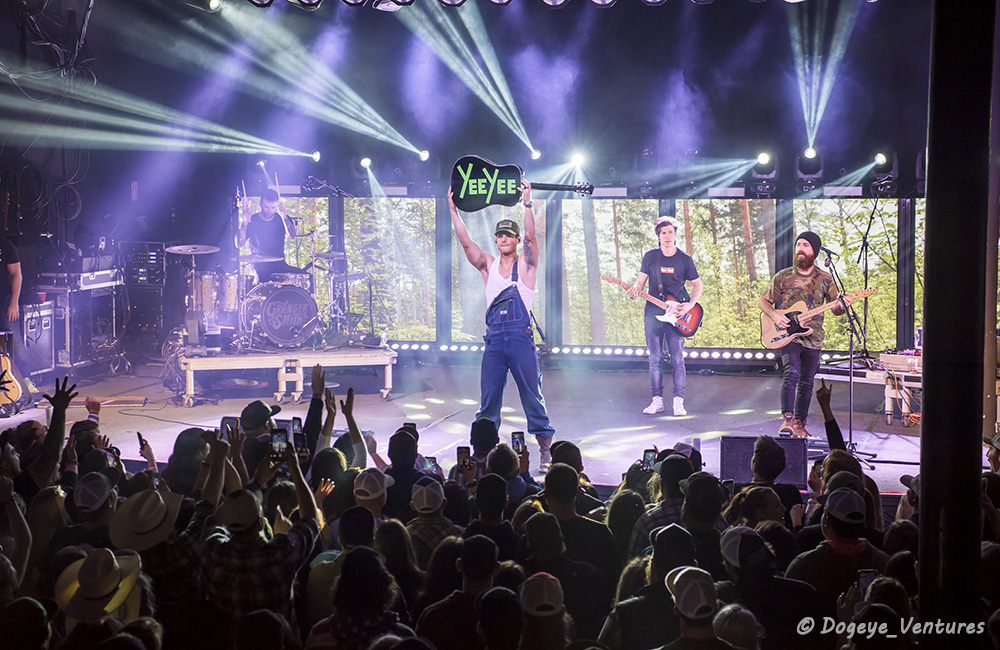 Granger Smith, Earl Dibbles Jr., Roseland Theater, photo by Ashley Strom