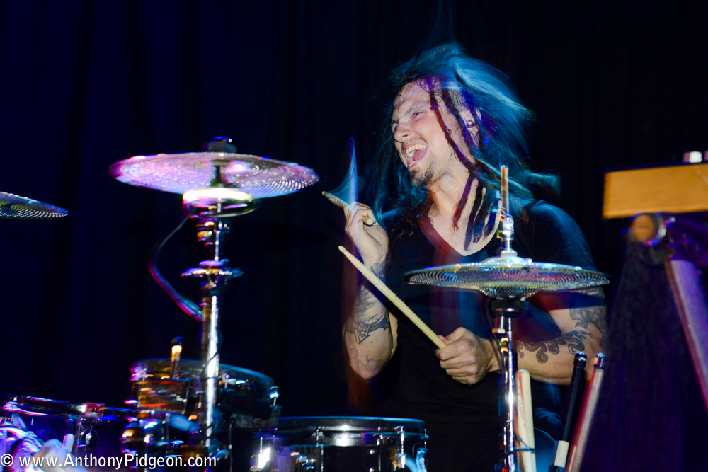 Alter Der Ruine, Star Theater, photo by Anthony Pidgeon