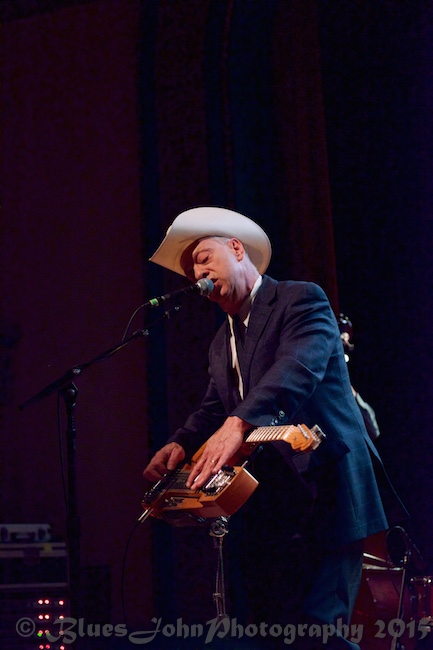 Junior Brown, Aladdin Theater, photo by John Alcala