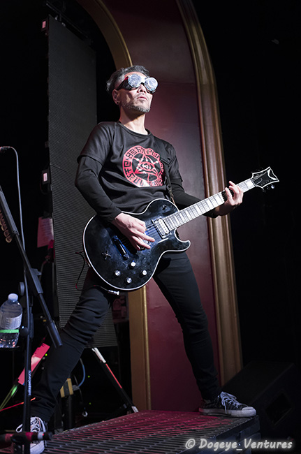 Static-X, Hawthorne Theatre, photo by Ashley Strom