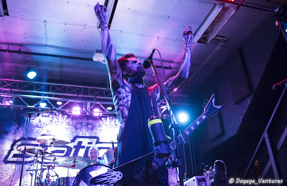 Static-X, Hawthorne Theatre, photo by Ashley Strom