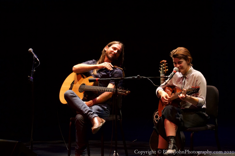 Kaki King, Winningstad Theatre, photo by John Alcala