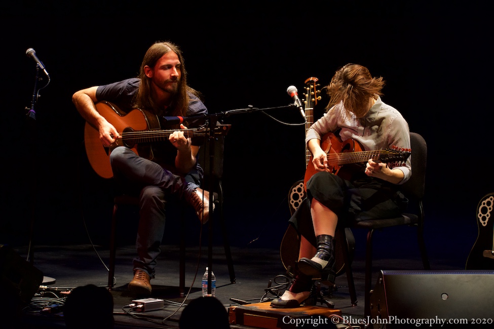 Kaki King, Winningstad Theatre, photo by John Alcala