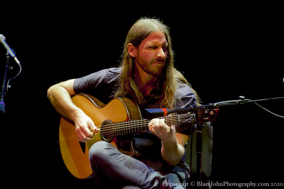 Guy Buttery, Winningstad Theatre, photo by John Alcala