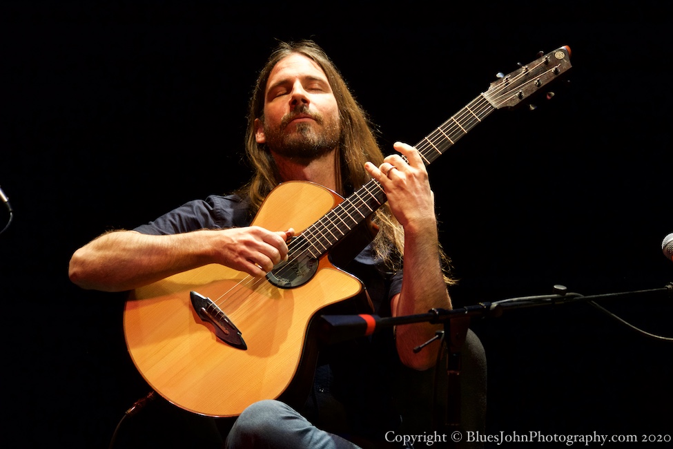Guy Buttery, Winningstad Theatre, photo by John Alcala