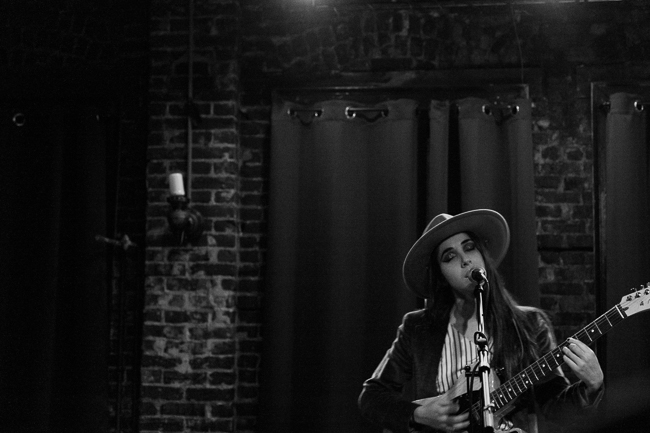 Scout Harris, Bit House Saloon, photo by Maja Jutanda