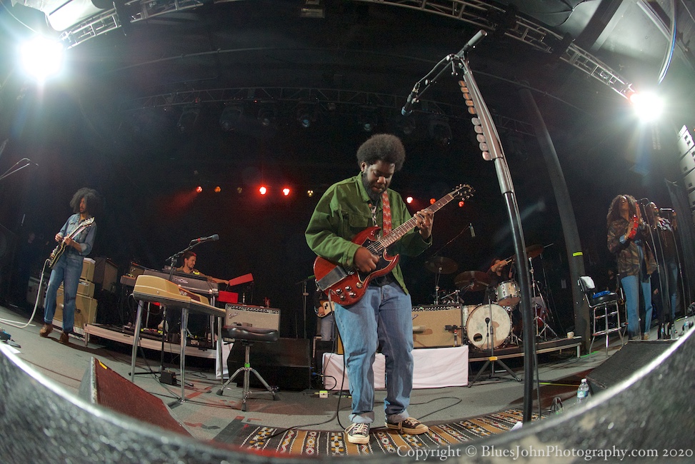 Michael Kiwanuka, Roseland Theater, photo by John Alcala