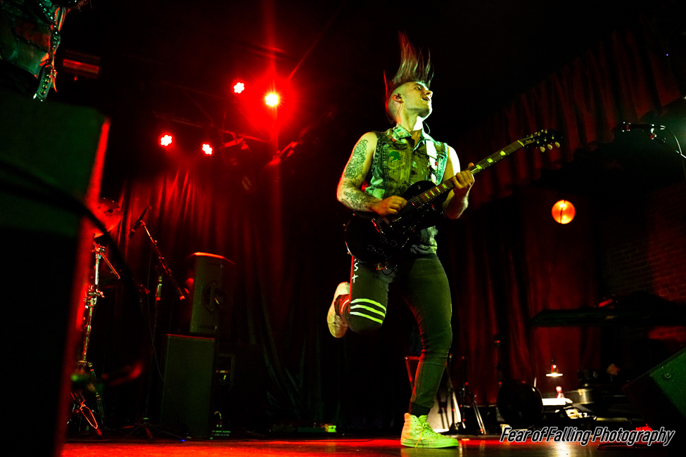 Assuming We Survive, Dante's, photo by Joshua Hathaway