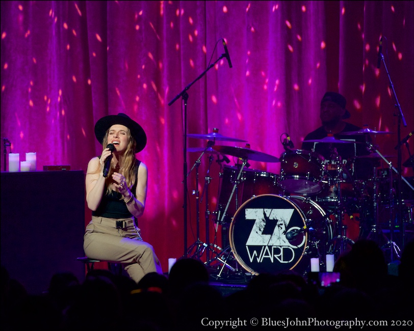 ZZ Ward, Revolution Hall, photo by John Alcala