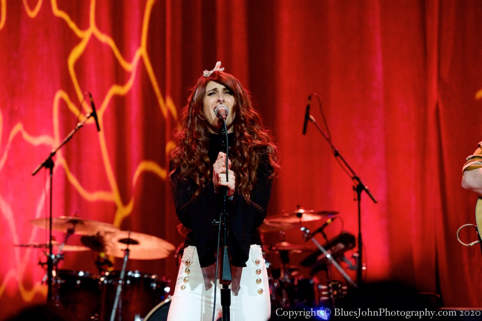 Fox and Bones, Revolution Hall, photo by John Alcala