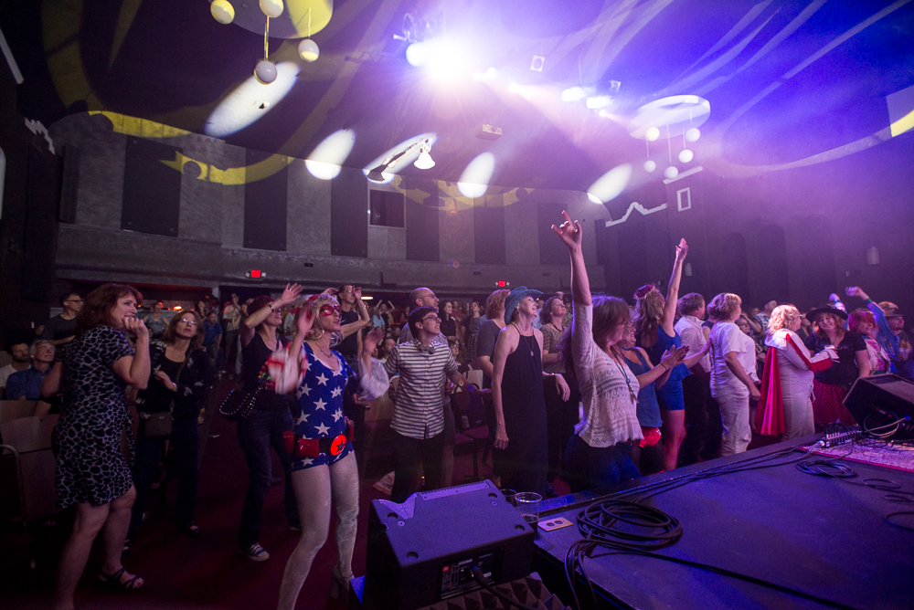 The Nowhere Band, Alberta Rose Theatre, photo by Neighborhood Notes, photo by Ken Aaron