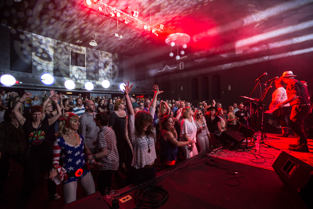 The Nowhere Band, Alberta Rose Theatre, photo by Neighborhood Notes, photo by Ken Aaron