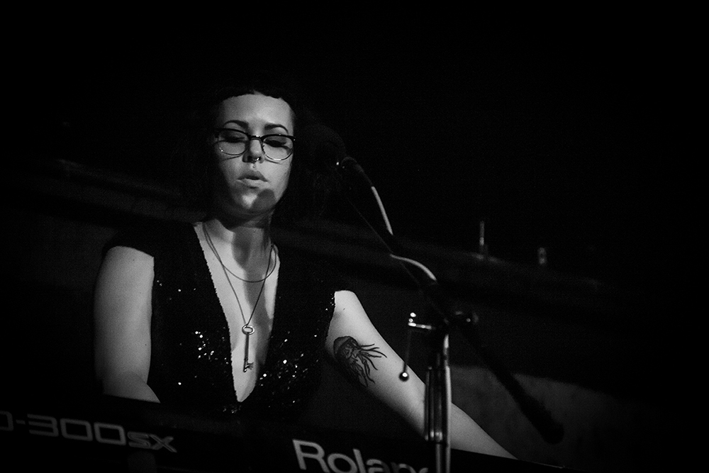 Snow White, The Liquor Store, photo by Sam Gehrke