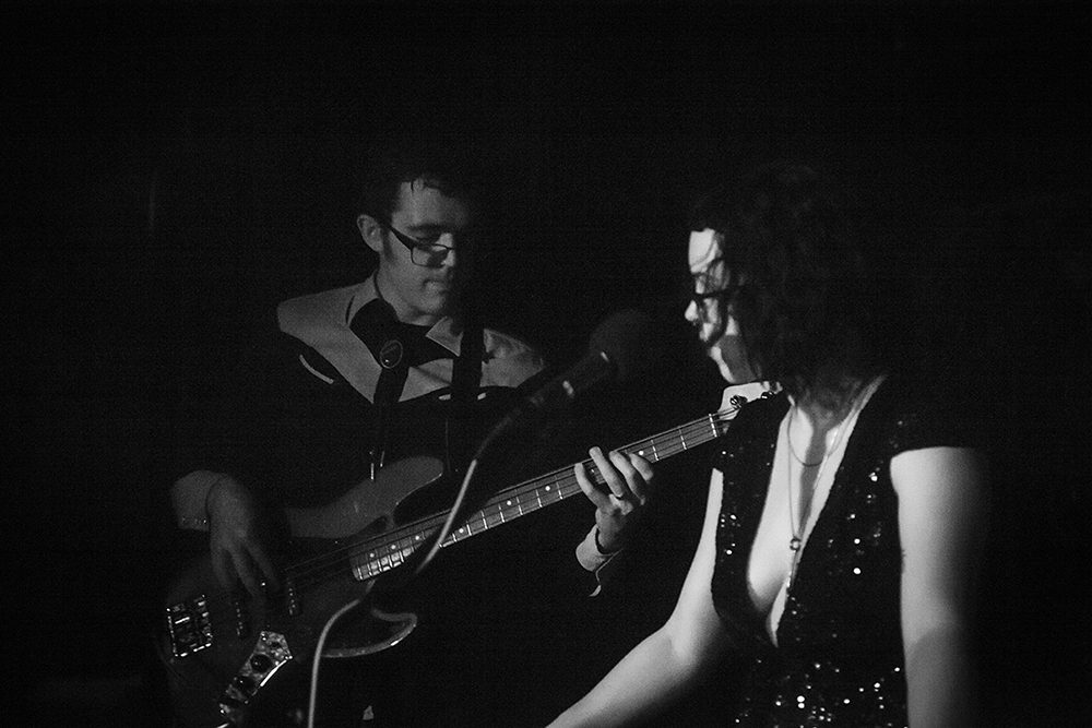 Snow White, The Liquor Store, photo by Sam Gehrke