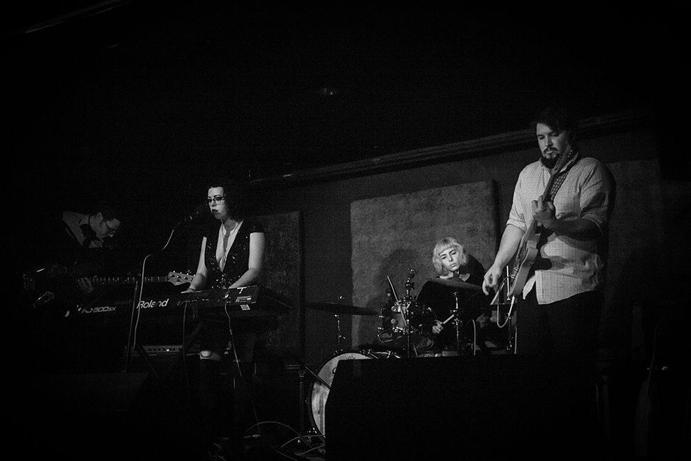 Snow White, The Liquor Store, photo by Sam Gehrke