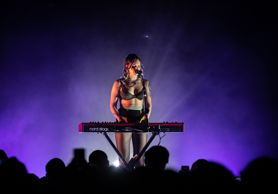 Tove Lo, Roseland Theater, photo by Sal Barragan