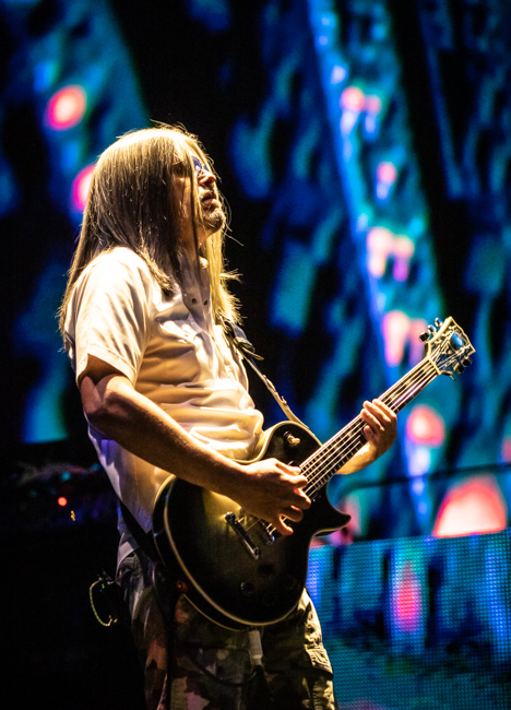 Tool, Moda Center, photo by Sal Barragan