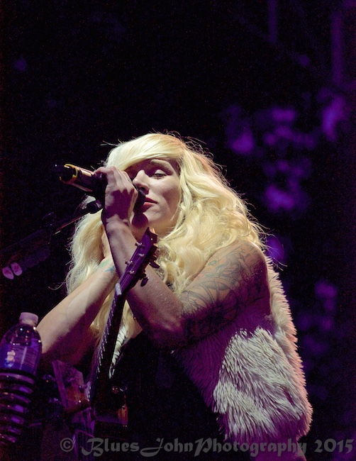 Walk Off The Earth, Tom McCall Waterfront Park, KINK, photo by John Alcala