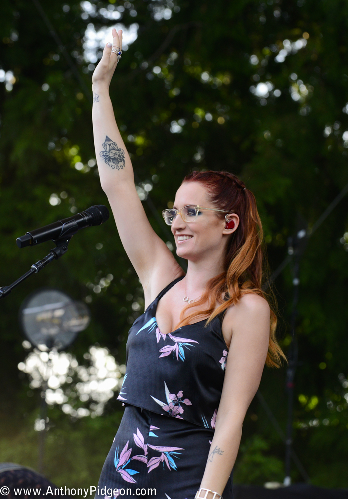 Ingrid Michaelson, Edgefield Amphitheater, photo by Anthony Pidgeon