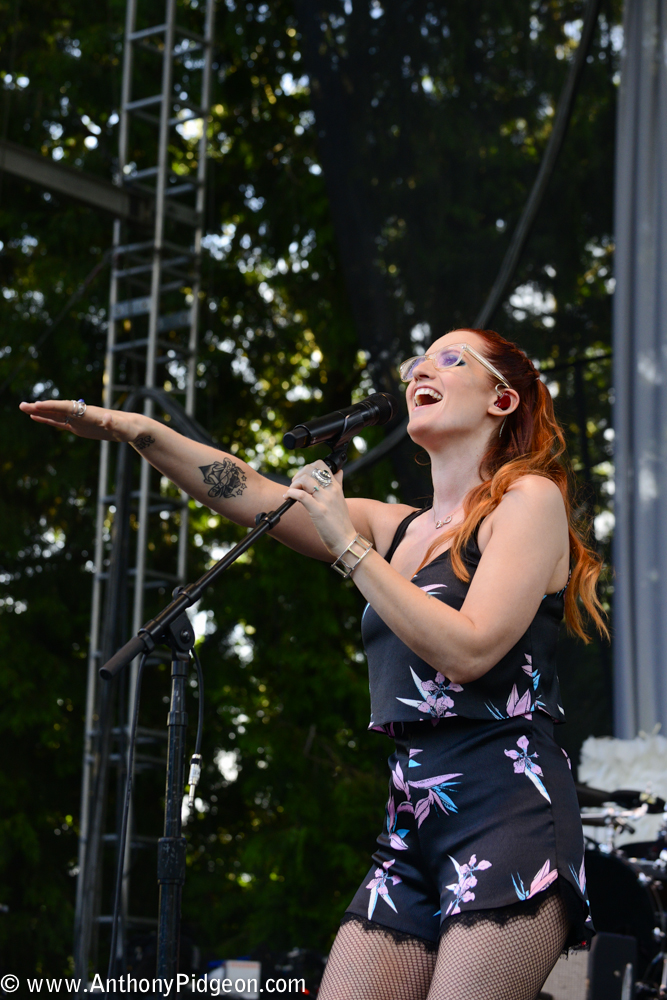 Ingrid Michaelson, Edgefield Amphitheater, photo by Anthony Pidgeon
