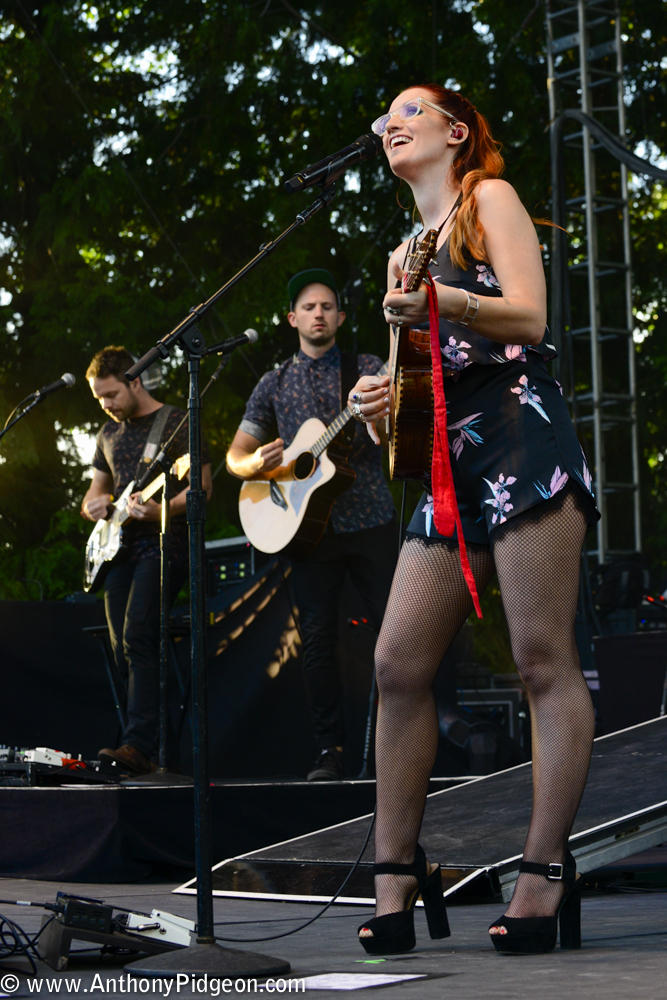 Ingrid Michaelson, Edgefield Amphitheater, photo by Anthony Pidgeon