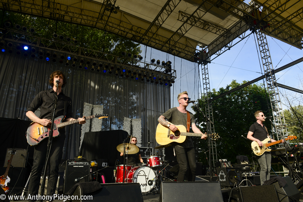 Greg Holden, Edgefield Amphitheater, photo by Anthony Pidgeon