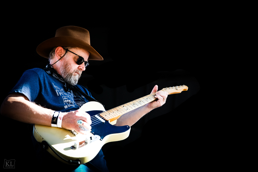 Tylor & the Train Robbers, photo by Kris Luke