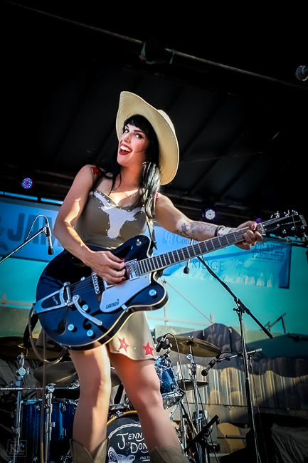 Jenny Don't & The Spurs, photo by Kris Luke