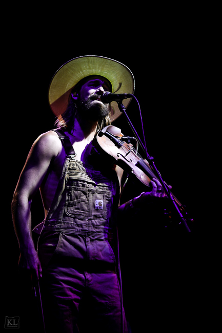 Shane Smith & The Saints, photo by Kris Luke