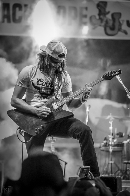 Shane Smith & The Saints, photo by Kris Luke