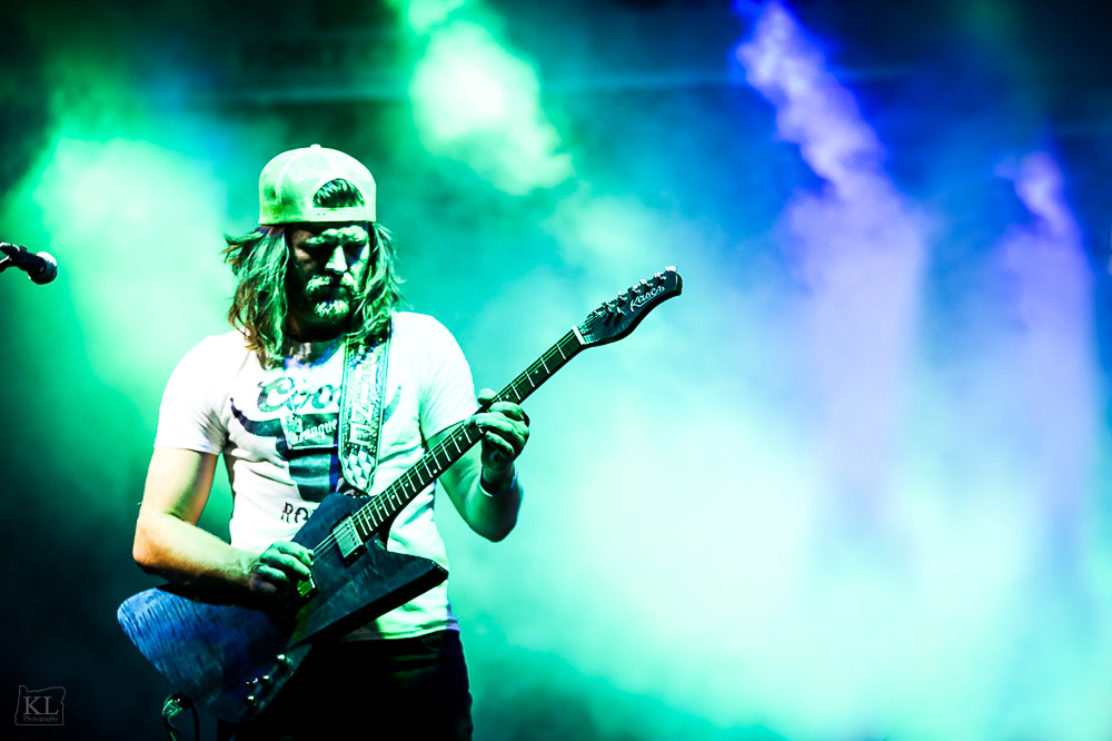 Shane Smith & The Saints, photo by Kris Luke