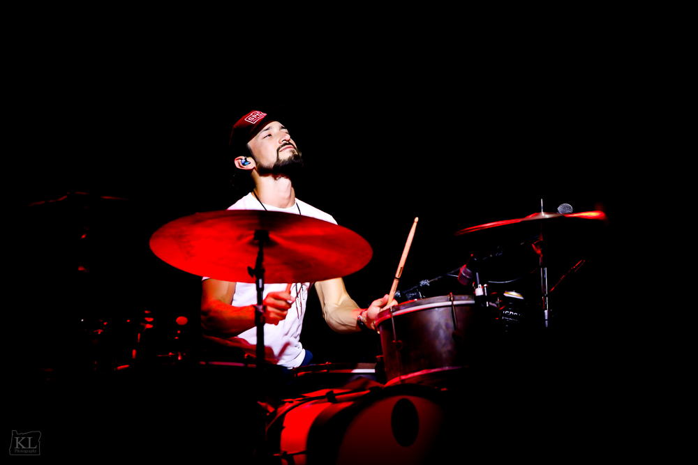 Shane Smith & The Saints, photo by Kris Luke