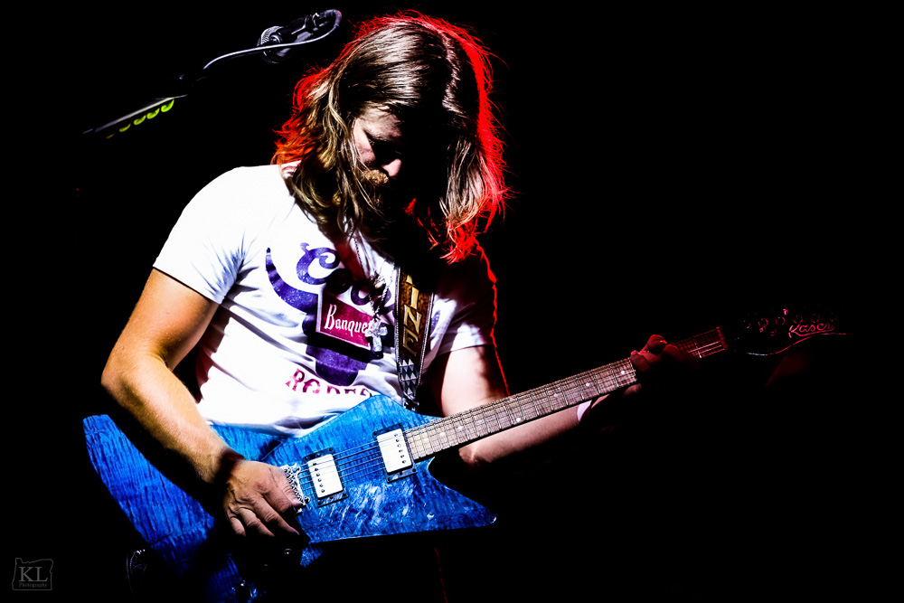 Shane Smith & The Saints, photo by Kris Luke