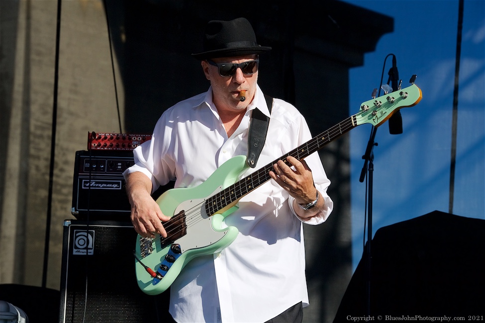 The Lot at Zidell Yards, Waterfront Blues Festival, photo by John Alcala