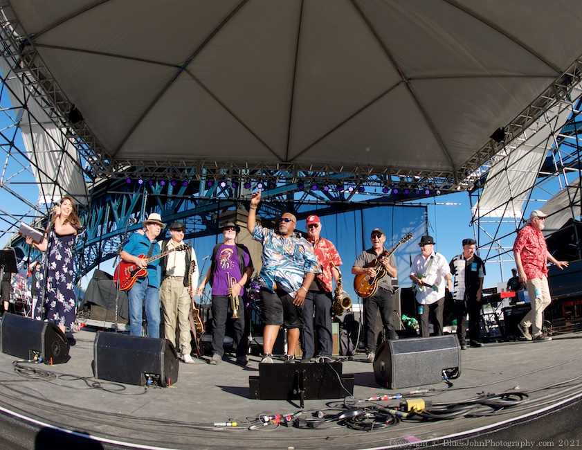 The Lot at Zidell Yards, Waterfront Blues Festival, photo by John Alcala