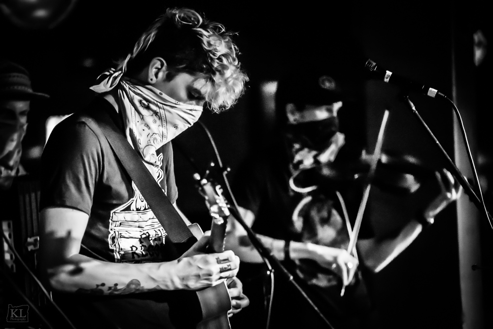 Beggars Canyon, Lola's Room, photo by Kris Luke