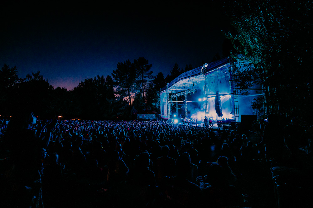 Modest Mouse, Edgefield Amphitheater, photo by Sarah Northrop