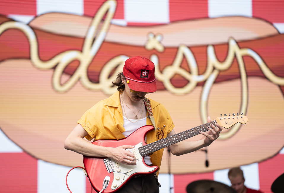 Day In Day Out, photo by Sal Barragan