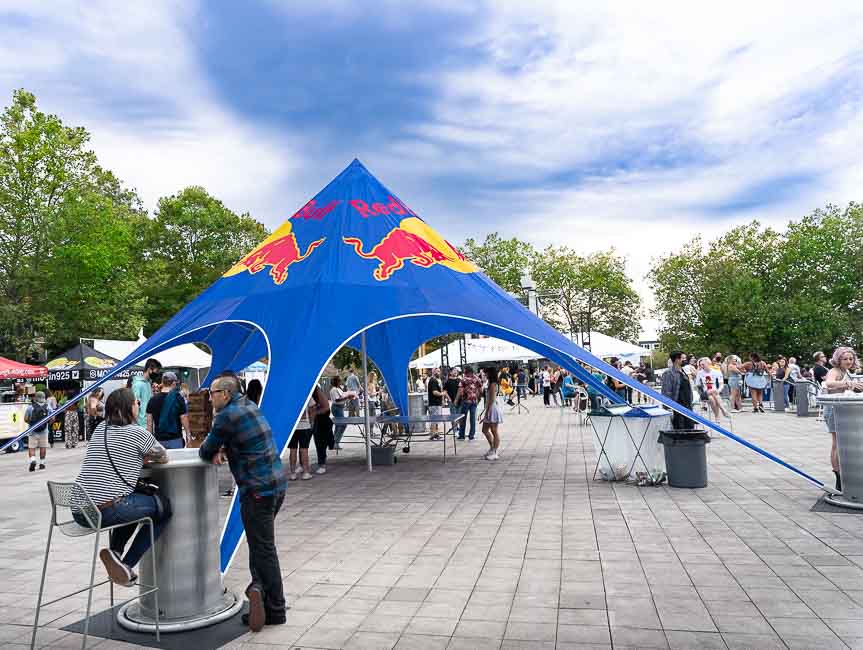 Day In Day Out, photo by Sal Barragan