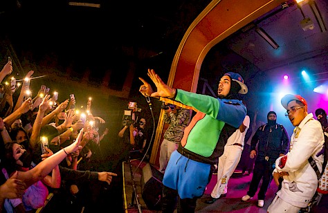 Fenix Flexin, Hawthorne Theatre, photo by Miguel Padilla