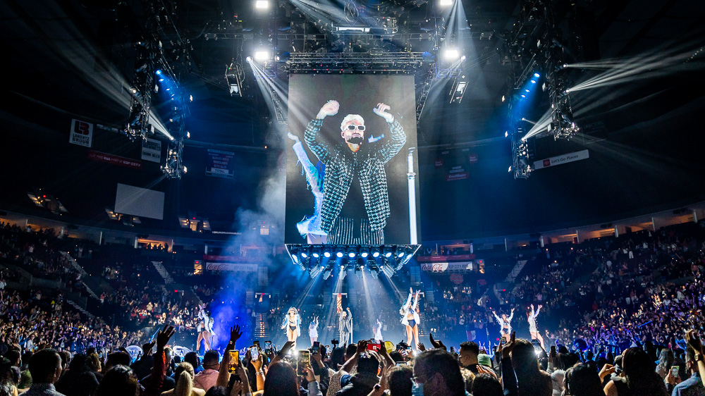 Maluma, Moda Center, photo by Miguel Padilla