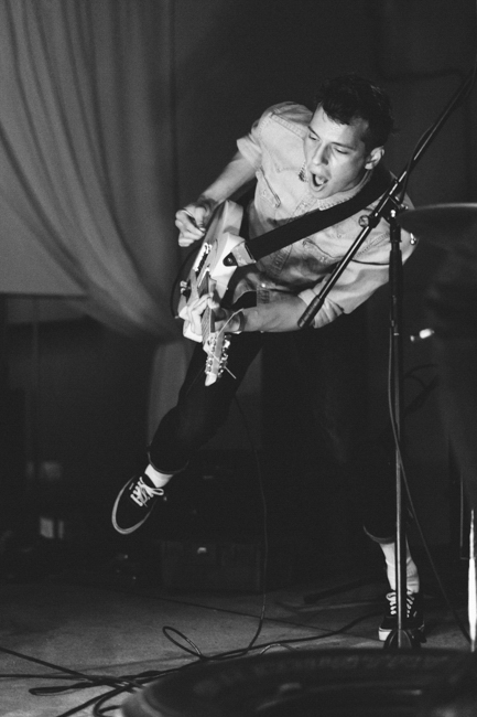 Help, Lose Yr Mind, Vitalidad Movement Arts & Events Center, photo by Daniel Stindt