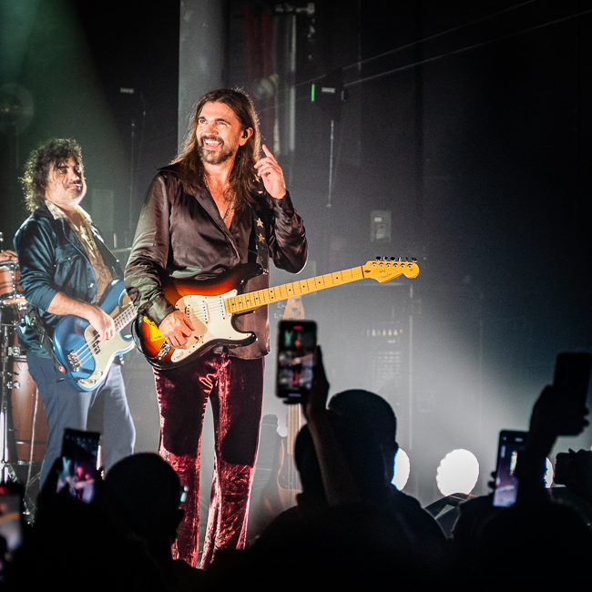 Juanes, Roseland Theater, photo by Miguel Padilla