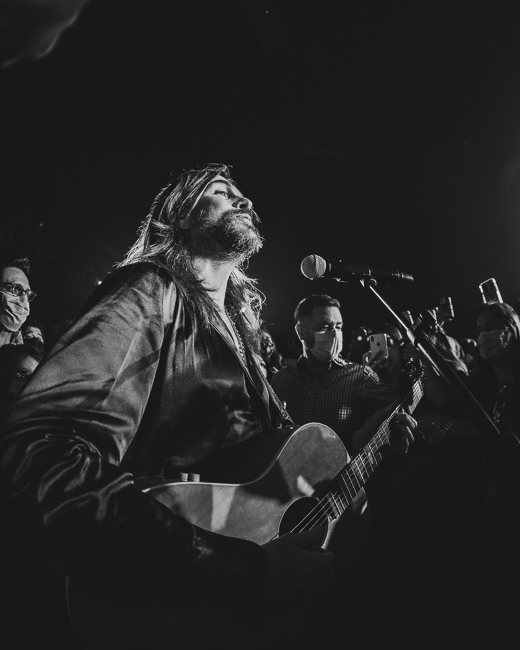 Juanes, Roseland Theater, photo by Miguel Padilla