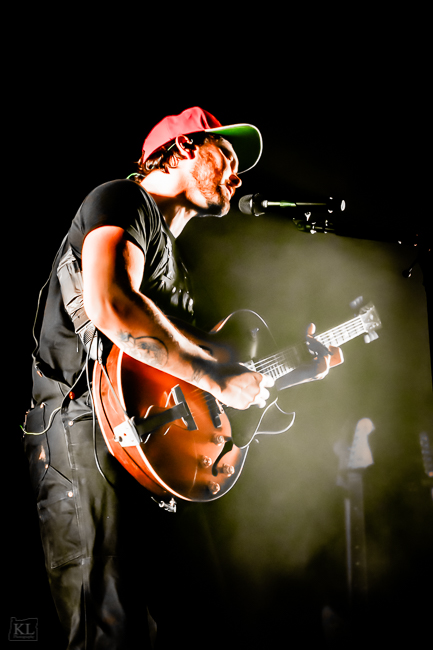 Shakey Graves, Roseland Theater, photo by Kris Luke