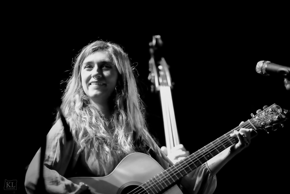 Sierra Ferrell, Roseland Theater, photo by Kris Luke