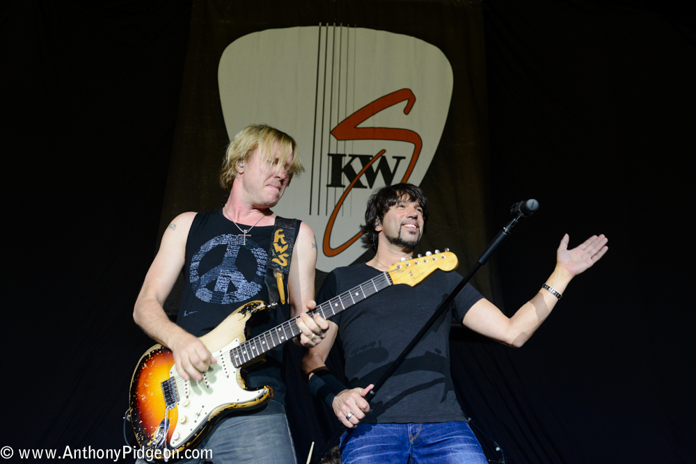 Kenny Wayne Shepherd Band, Sunlight Supply Amphitheater, photo by Anthony Pidgeon