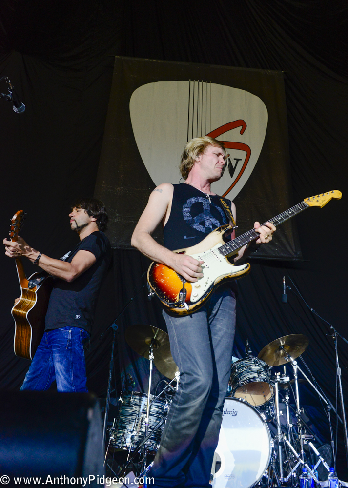 Kenny Wayne Shepherd Band, Sunlight Supply Amphitheater, photo by Anthony Pidgeon