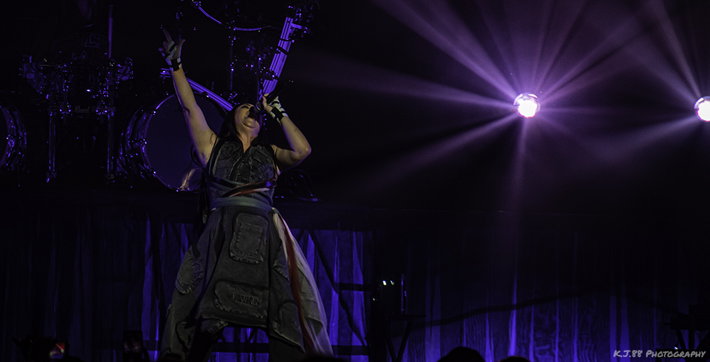 Evanescence, Moda Center, photo by Kevin Pettigrew