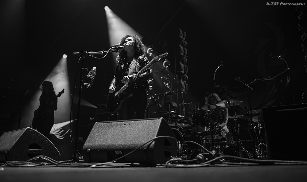 Plush, Moda Center, photo by Kevin Pettigrew